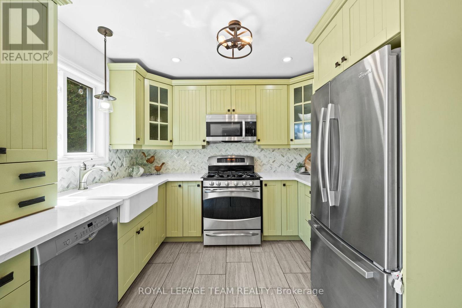 14 Greer Street, Ottawa, Ontario  K2S 1H8 - Photo 11 - X13153780