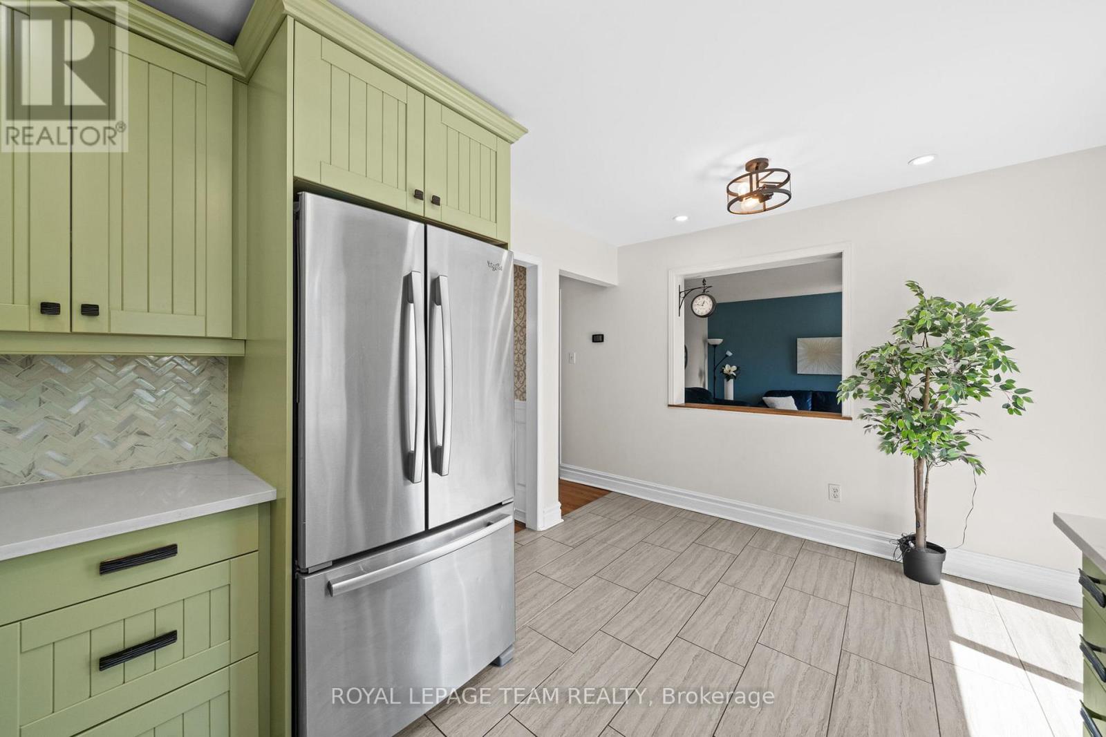 14 Greer Street, Ottawa, Ontario  K2S 1H8 - Photo 12 - X13153780