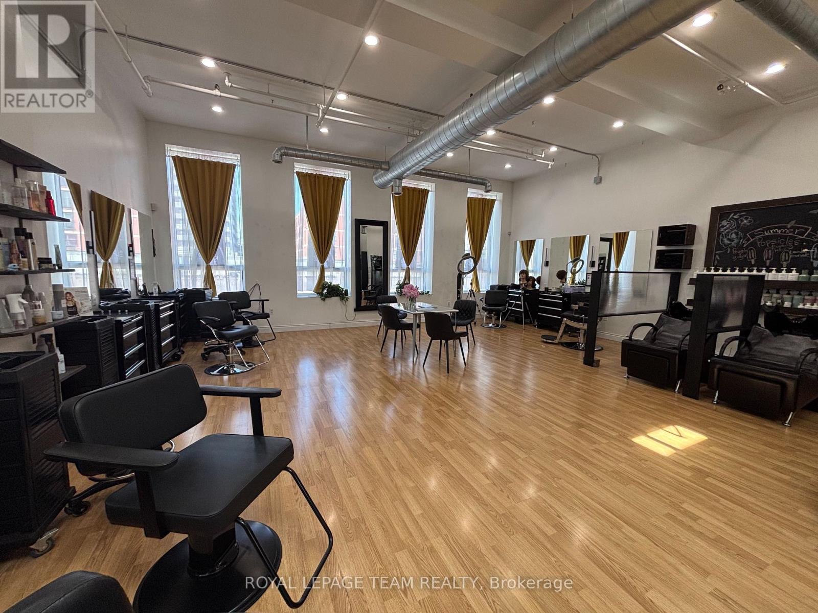 301 Bank Street, Ottawa, Ontario  K2P 1X7 - Photo 11 - X13154000