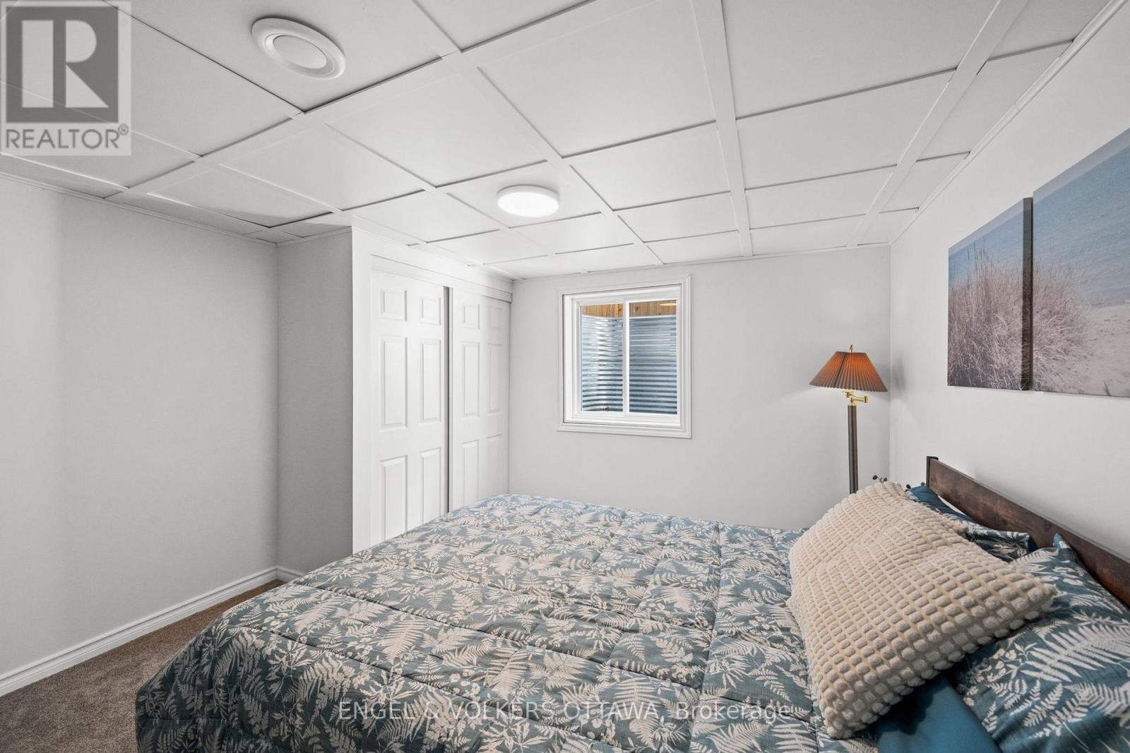 1056 Hindley Street, Ottawa, Ontario  K2B 5M1 - Photo 30 - X13154022