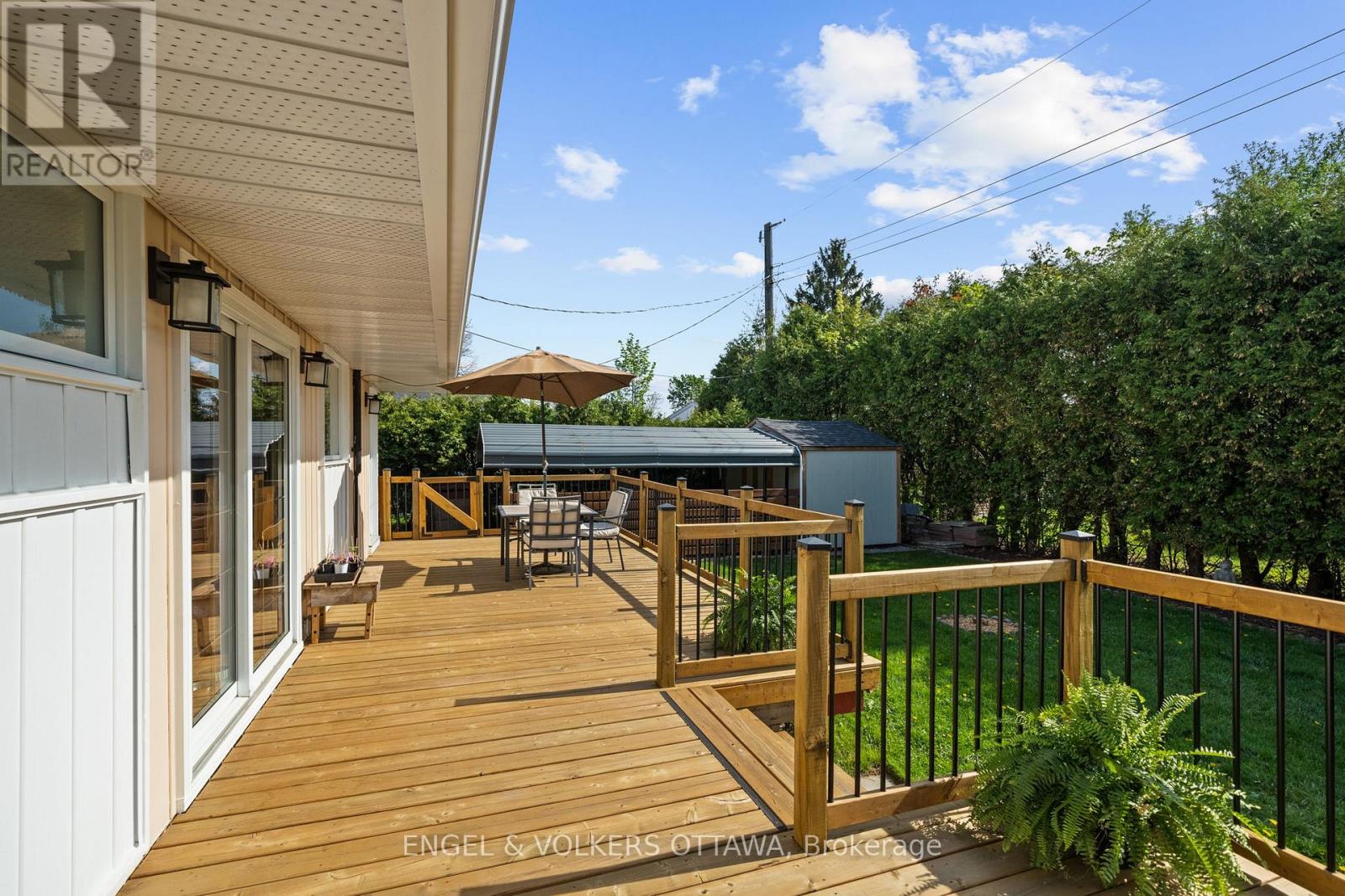 1056 Hindley Street, Ottawa, Ontario  K2B 5M1 - Photo 39 - X13154022