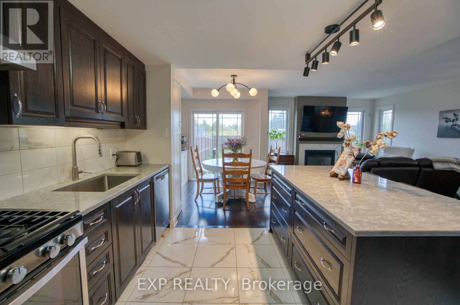458 Barrick Hill Road, Ottawa, Ontario  K2M 0H8 - Photo 10 - X13154132