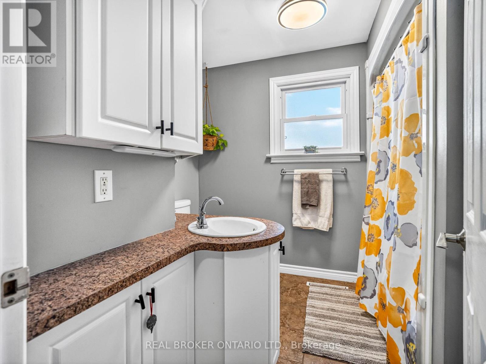 21 Hilda Street, St. Catharines, Ontario  L2S 1Z7 - Photo 14 - X13154016