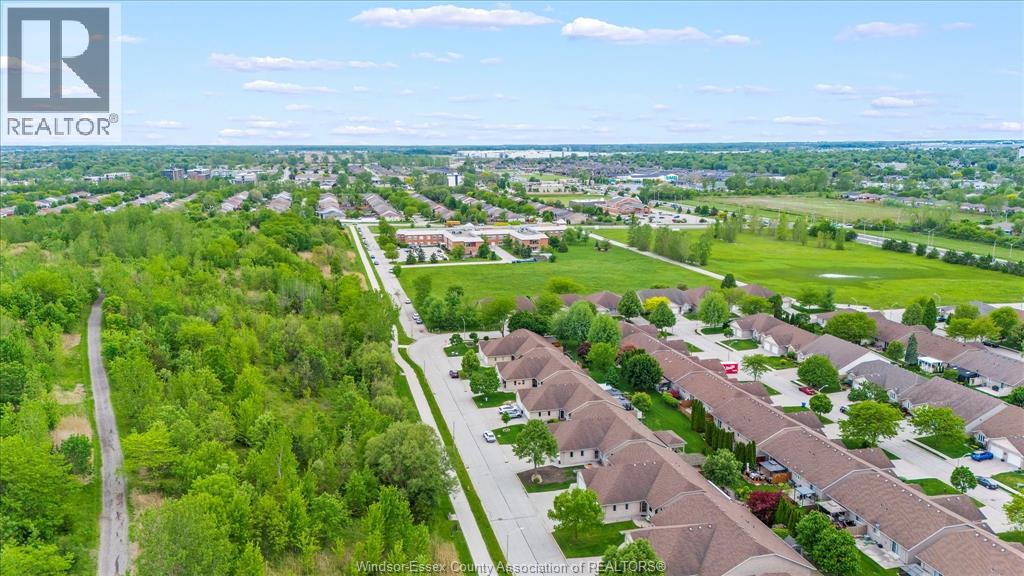 1997 Blue Heron Drive, Windsor, Ontario N8P 1P6 - Photo 44 - 26011635