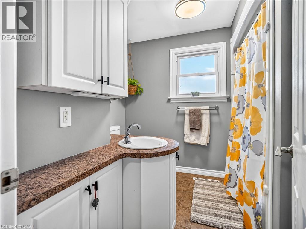 21 Hilda Street, St. Catharines, Ontario  L2S 1Z7 - Photo 14 - 40832167