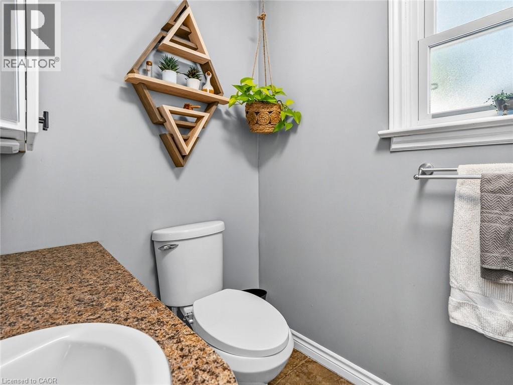 21 Hilda Street, St. Catharines, Ontario  L2S 1Z7 - Photo 15 - 40832167