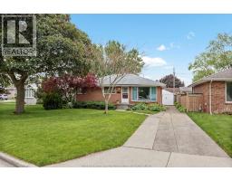 885 ISACK DRIVE, Windsor, Ontario