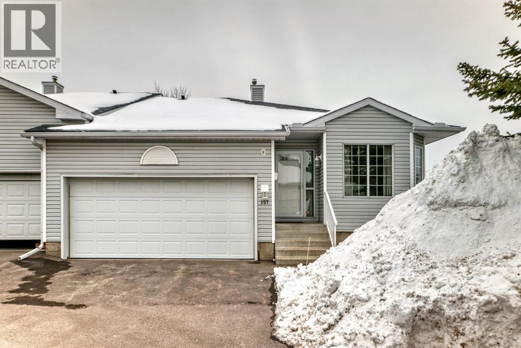 157 Hawkstone Manor NW, Calgary, Alberta