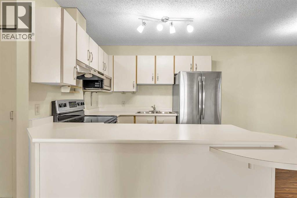 1332, 1332 Edenwold Heights NW, Calgary, Alberta  T3A 3T5 - Photo 18 - A2310964