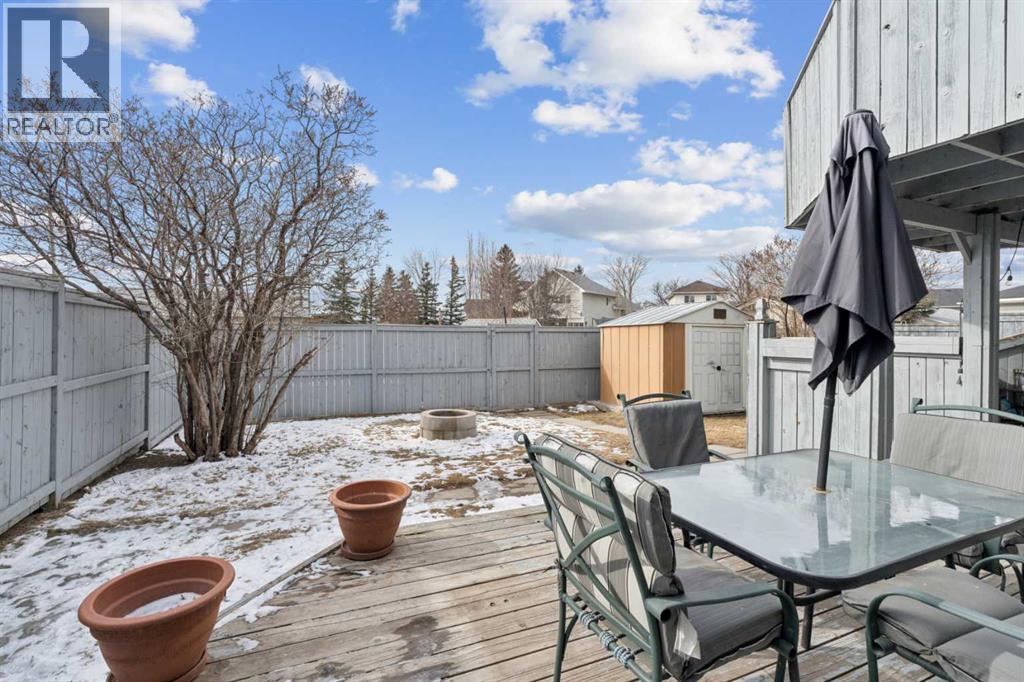 194 Martinglen Way NE, Calgary, Alberta  T3J 3L1 - Photo 30 - A2310999