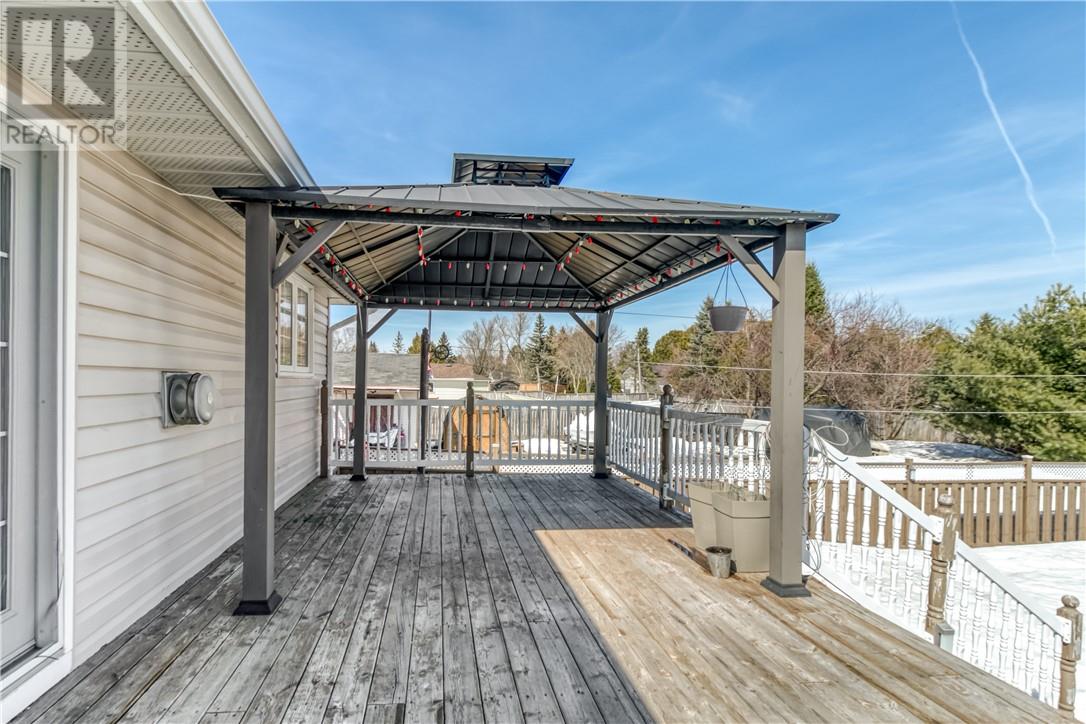 4680 Frontenac Crescent, Val Therese, Ontario  P3P 1S3 - Photo 32 - 2127942