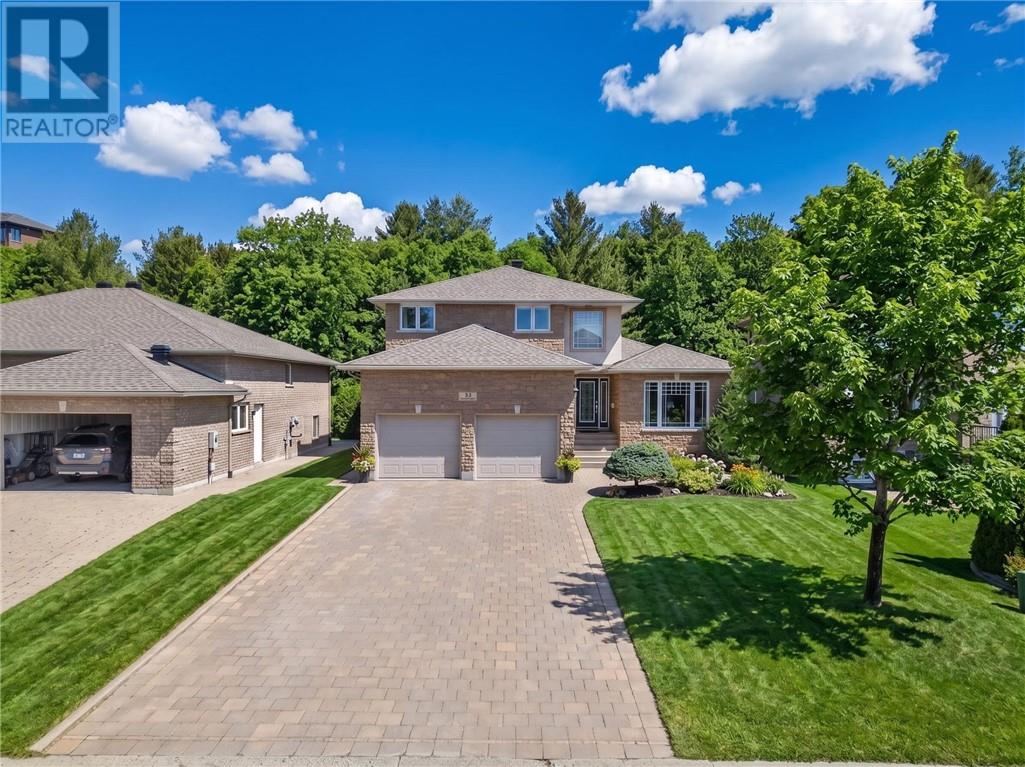 32 Platinum Place, Sudbury, Ontario  P3E 6L6 - Photo 3 - 2127270