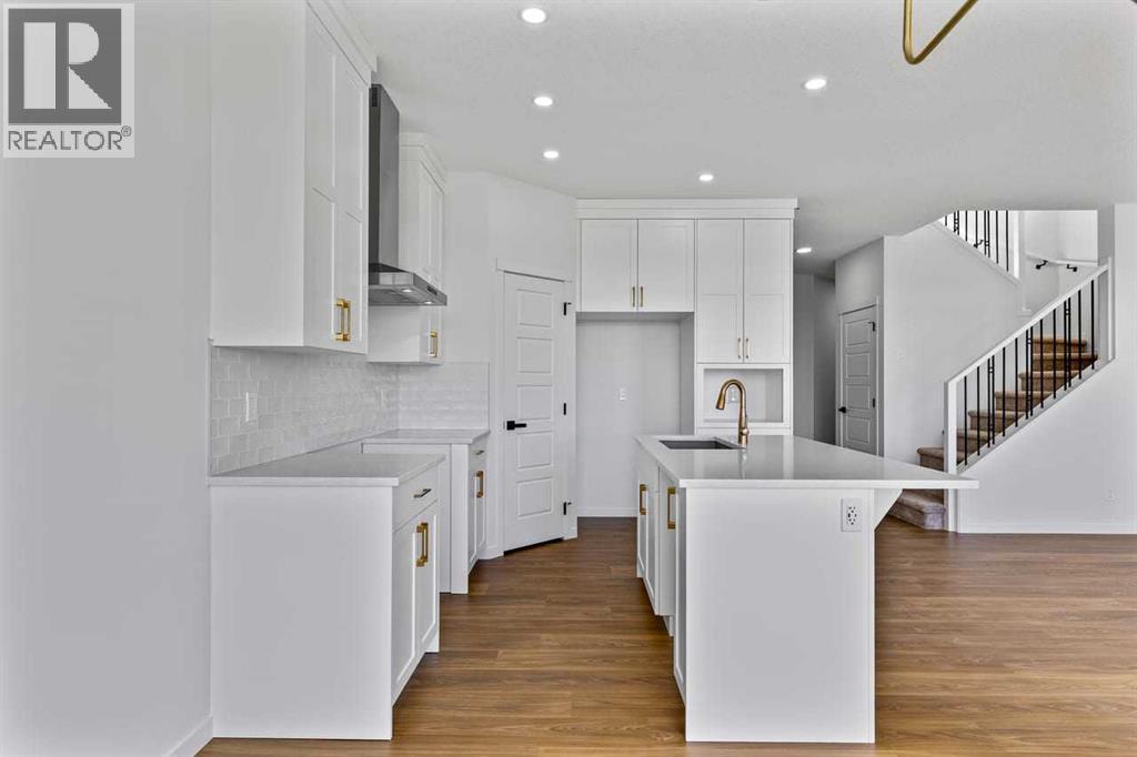 131 Corner Glen Grove NE, Calgary, Alberta  T3N 2S3 - Photo 9 - A2312347