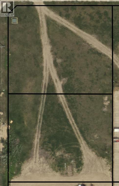 9907 & 9915 80 Street, Peace River, Alberta T8S 1R2 - Photo 1 - A2313299