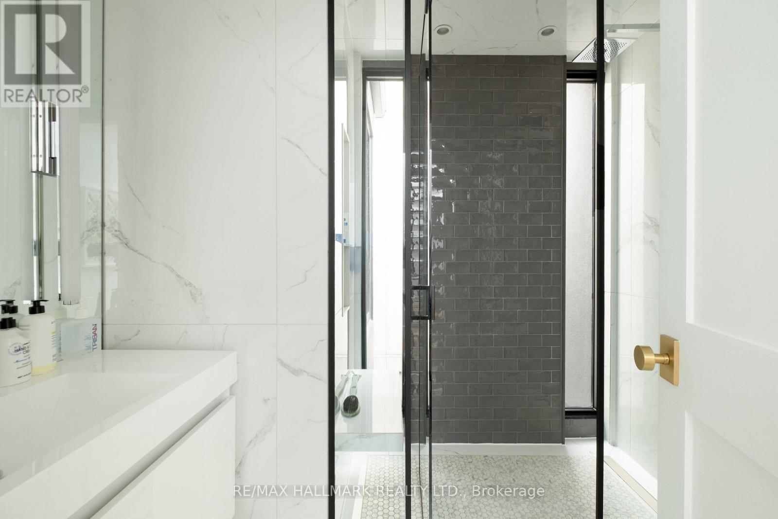 23 Lowther Avenue, Toronto, Ontario M5R 1C5 - Photo 25 - C13150142