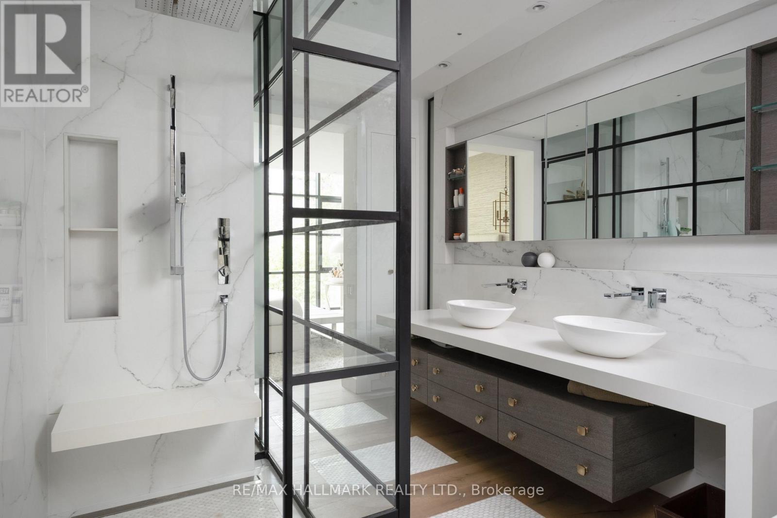 23 Lowther Avenue, Toronto, Ontario M5R 1C5 - Photo 18 - C13150142