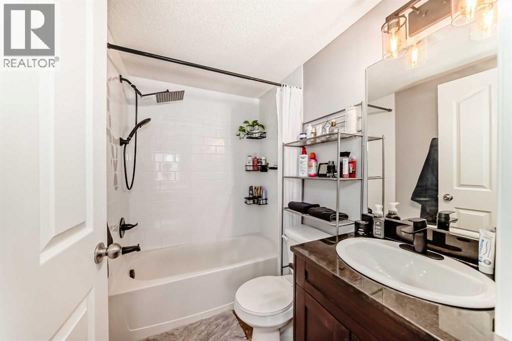 1208, 403 Mackenzie Way SW, Airdrie, Alberta  T4B 3V7 - Photo 32 - A2312793