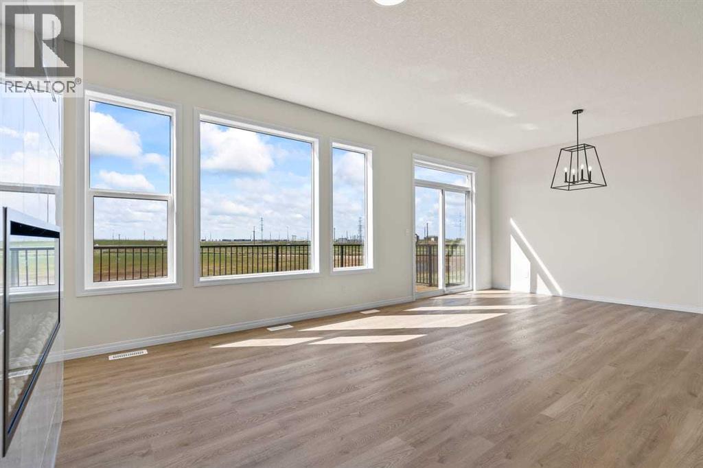 127 Corner Glen Grove NE, Calgary, Alberta  T3N 2S3 - Photo 18 - A2312341