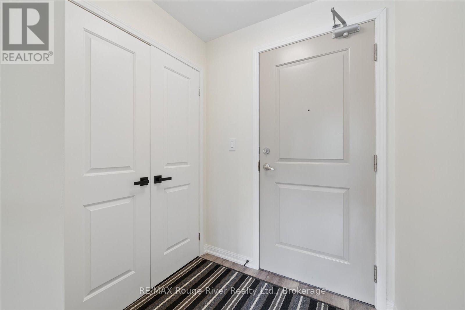 124 - 84 Aspen Springs Drive, Clarington, Ontario  L1C 0V3 - Photo 8 - E13154206