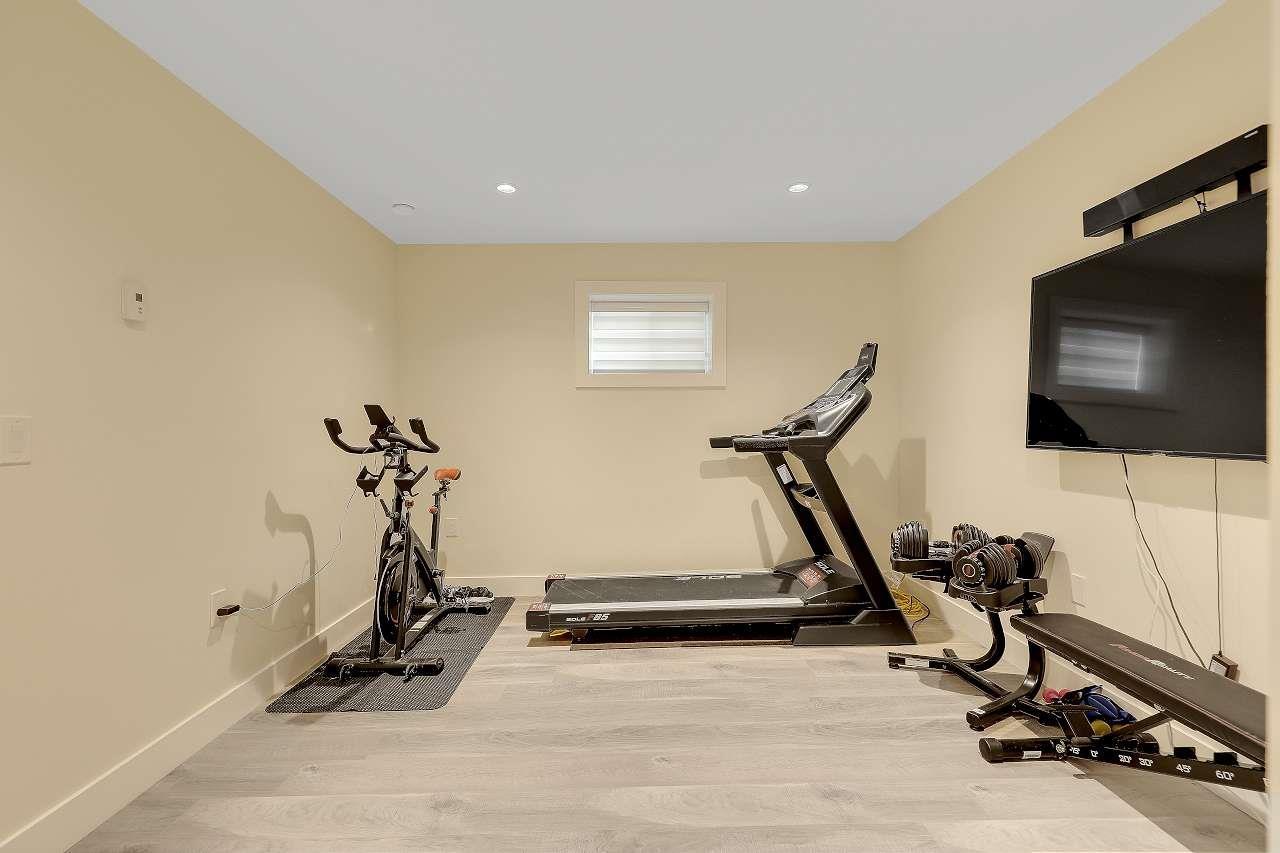 7068 194 Street, Surrey, British Columbia  V4N 1N2 - Photo 37 - R3125507