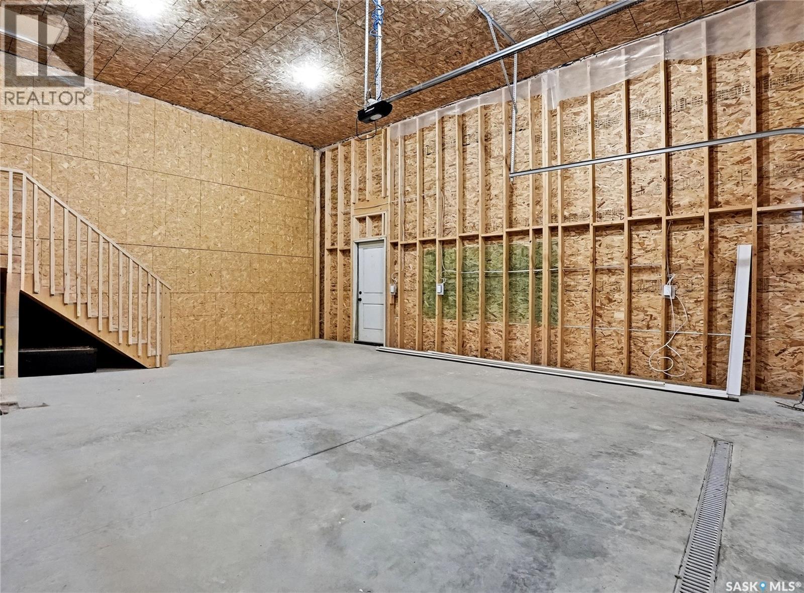3 Walker Way, Clavet, Saskatchewan  S0K 0Y0 - Photo 39 - SK036398