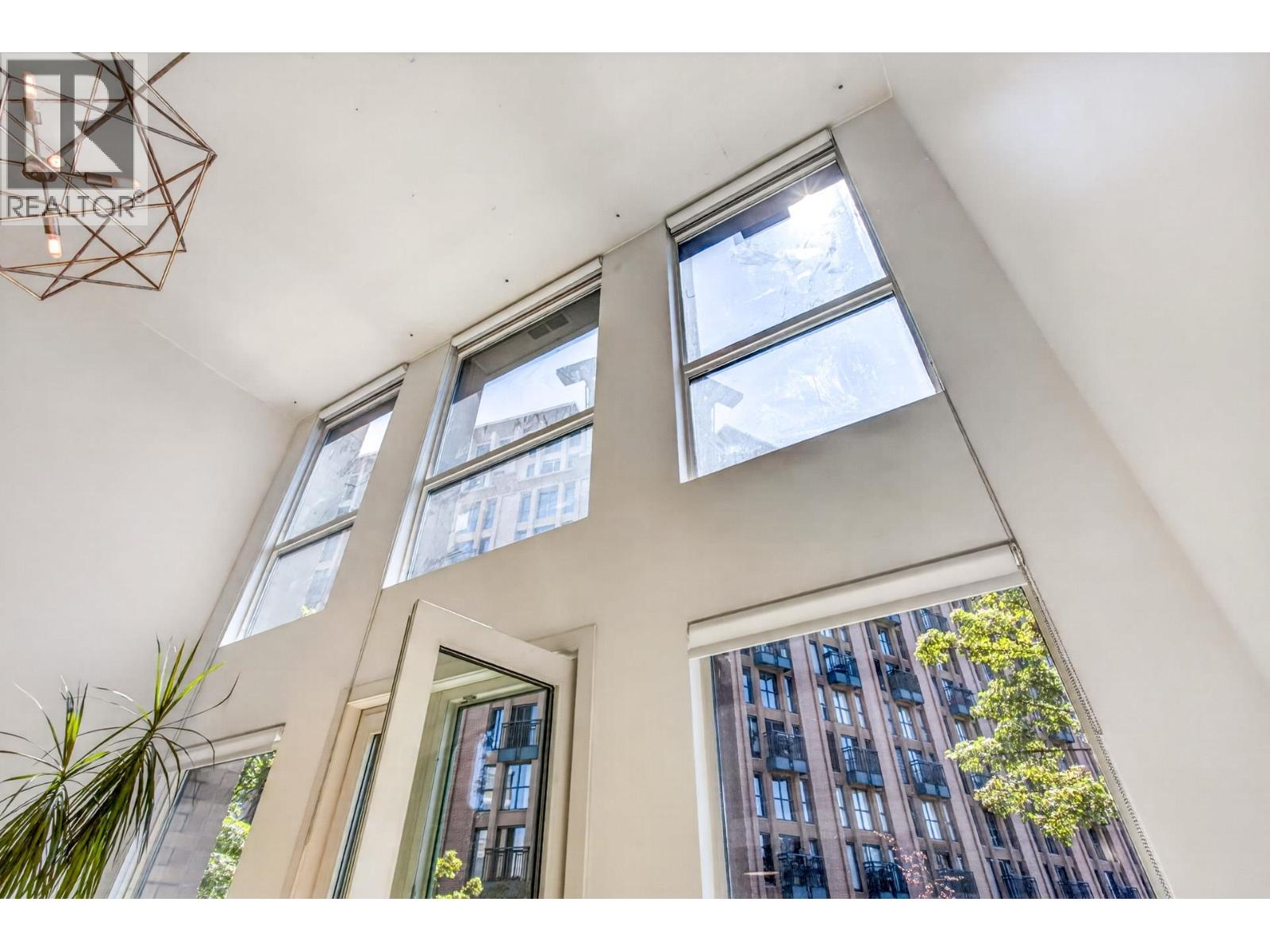 309 1 E Cordova Street, Vancouver, British Columbia  V6A 4H3 - Photo 9 - R3125655