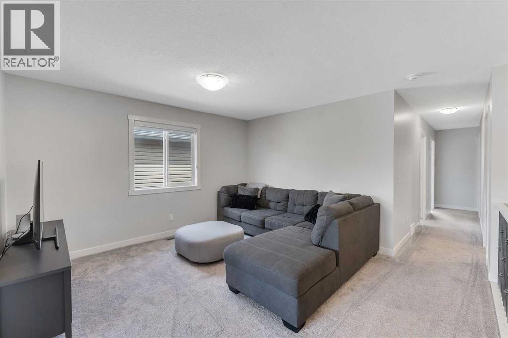 1105 Bayview Gardens SW, Airdrie, Alberta  T4B 5K3 - Photo 24 - A2307880
