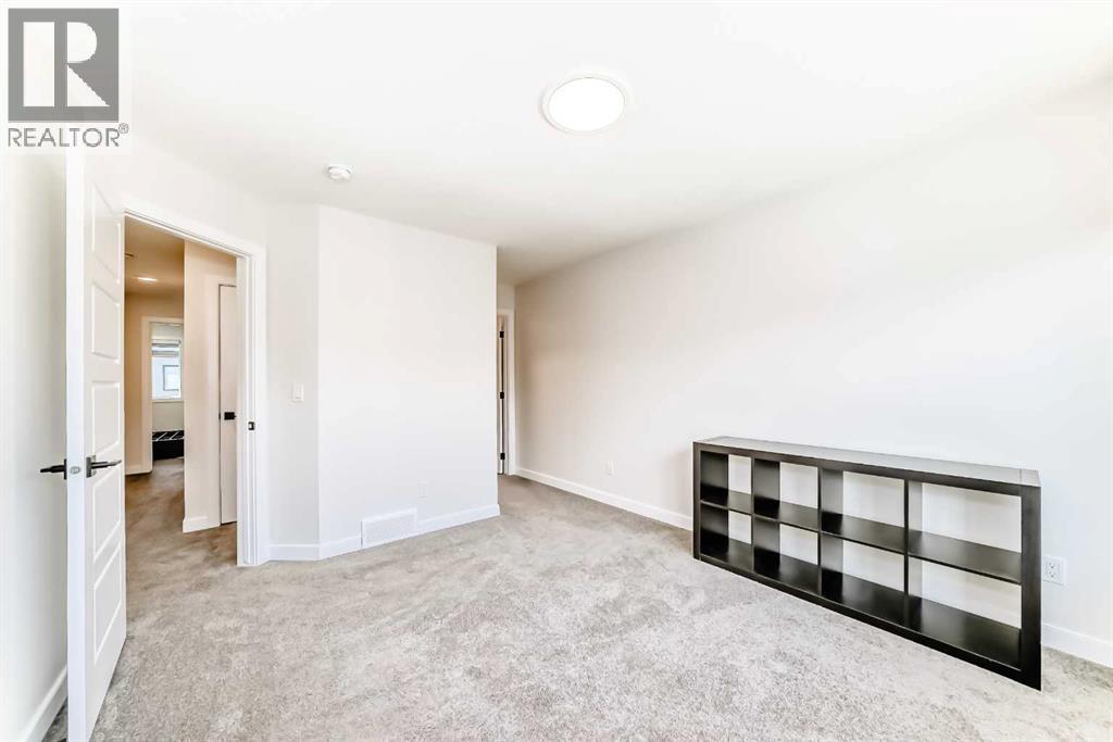 323, 81 Greenbriar Place NW, Calgary, Alberta  T3B 6J1 - Photo 17 - A2309278