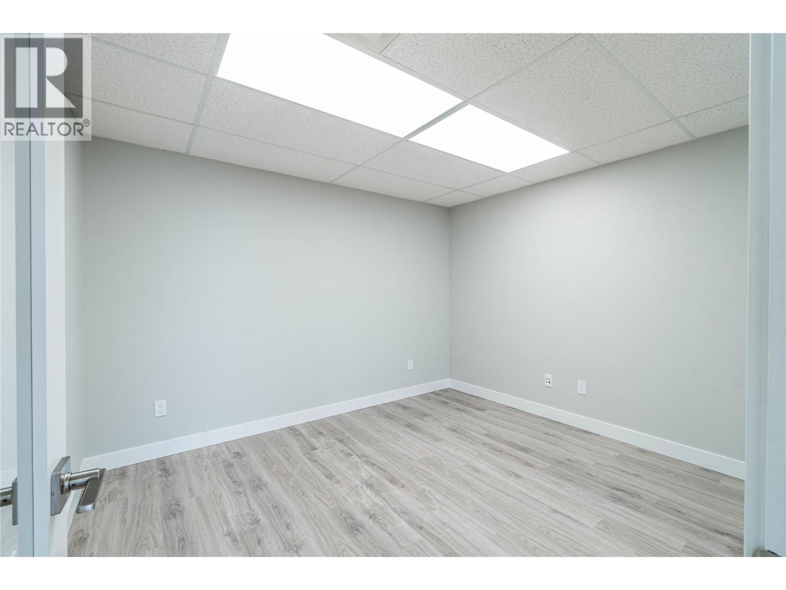 1383 Mcgill Road Unit# 102, Kamloops, British Columbia V2C 6K2 - Photo 30 - 10345809