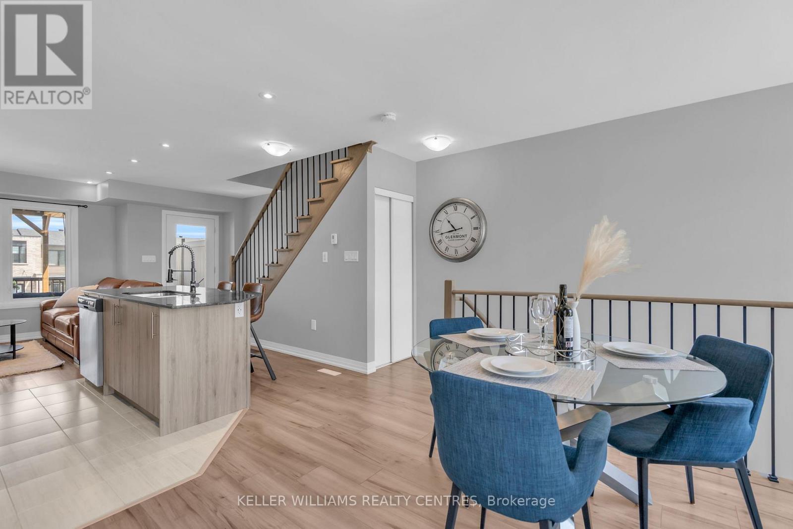 43 Fairlane Avenue, Barrie, Ontario  L9J 0N1 - Photo 14 - S13148874
