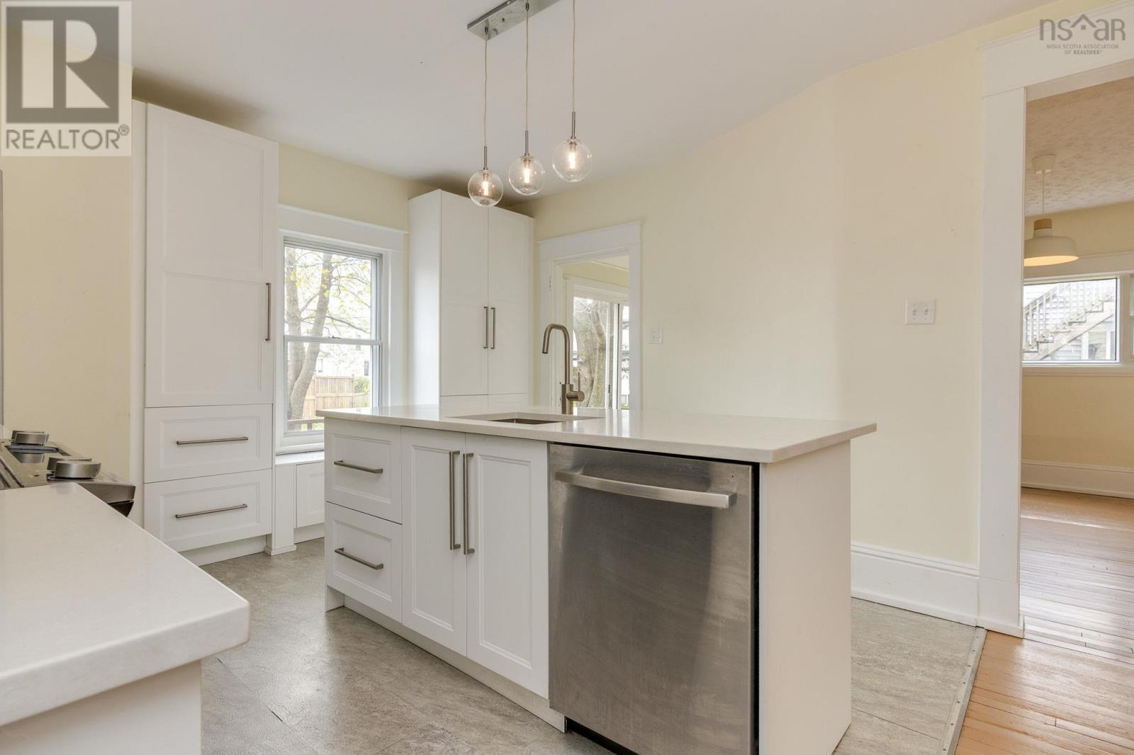 206 Pleasant Street, Dartmouth, Nova Scotia  B2Y 3R6 - Photo 33 - 202611332
