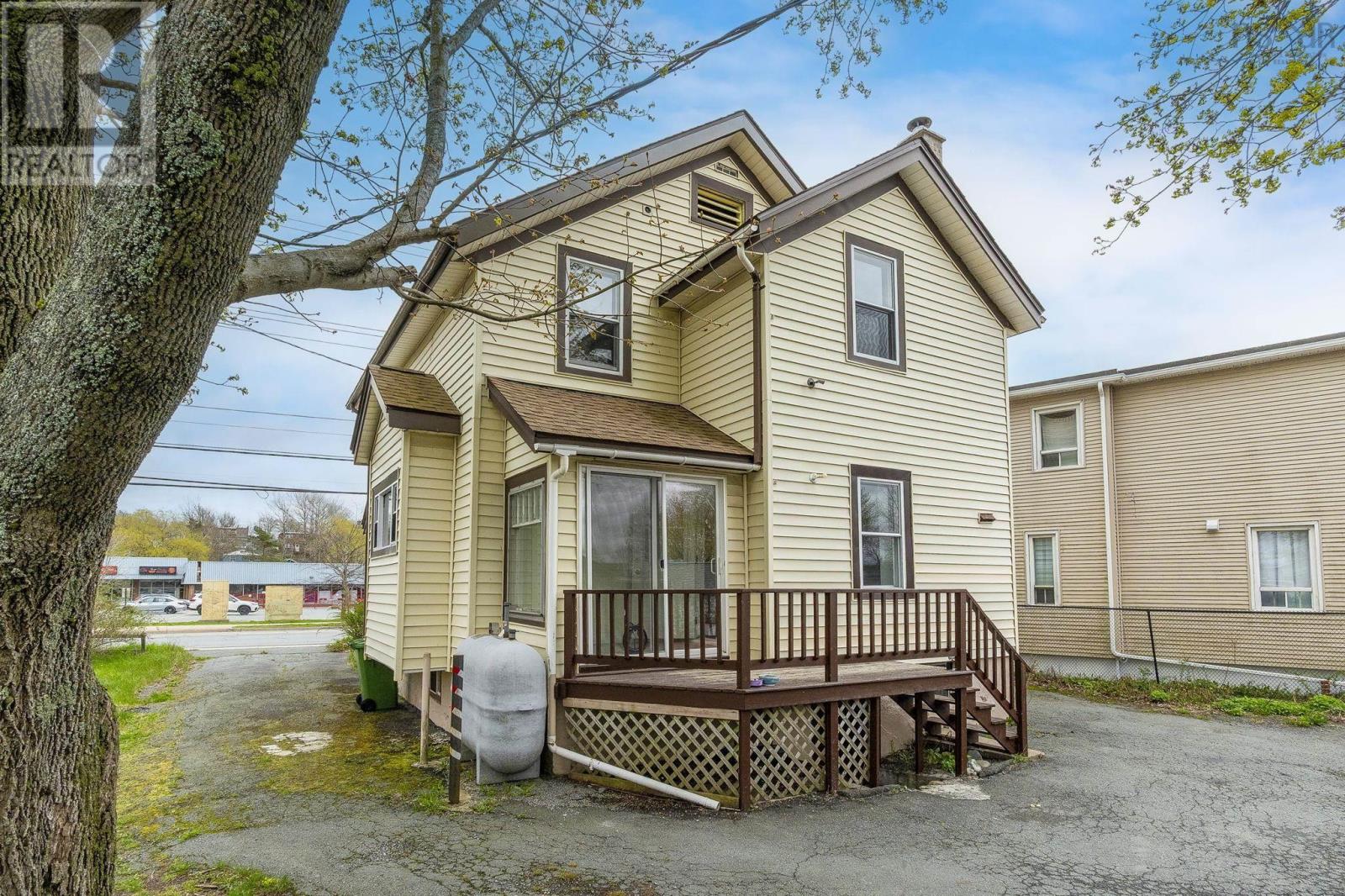 206 Pleasant Street, Dartmouth, Nova Scotia  B2Y 3R6 - Photo 5 - 202611332