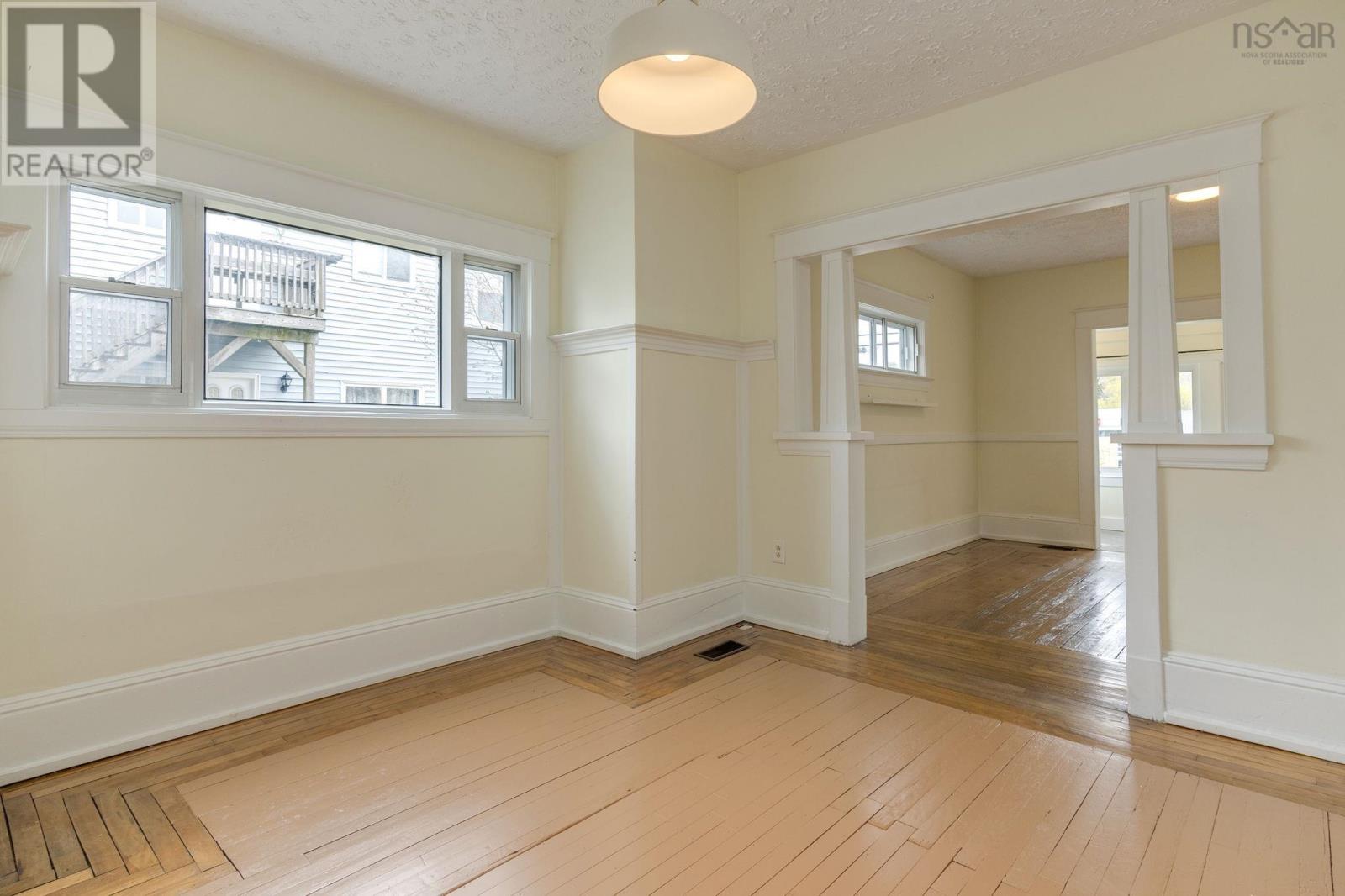 206 Pleasant Street, Dartmouth, Nova Scotia  B2Y 3R6 - Photo 23 - 202611332