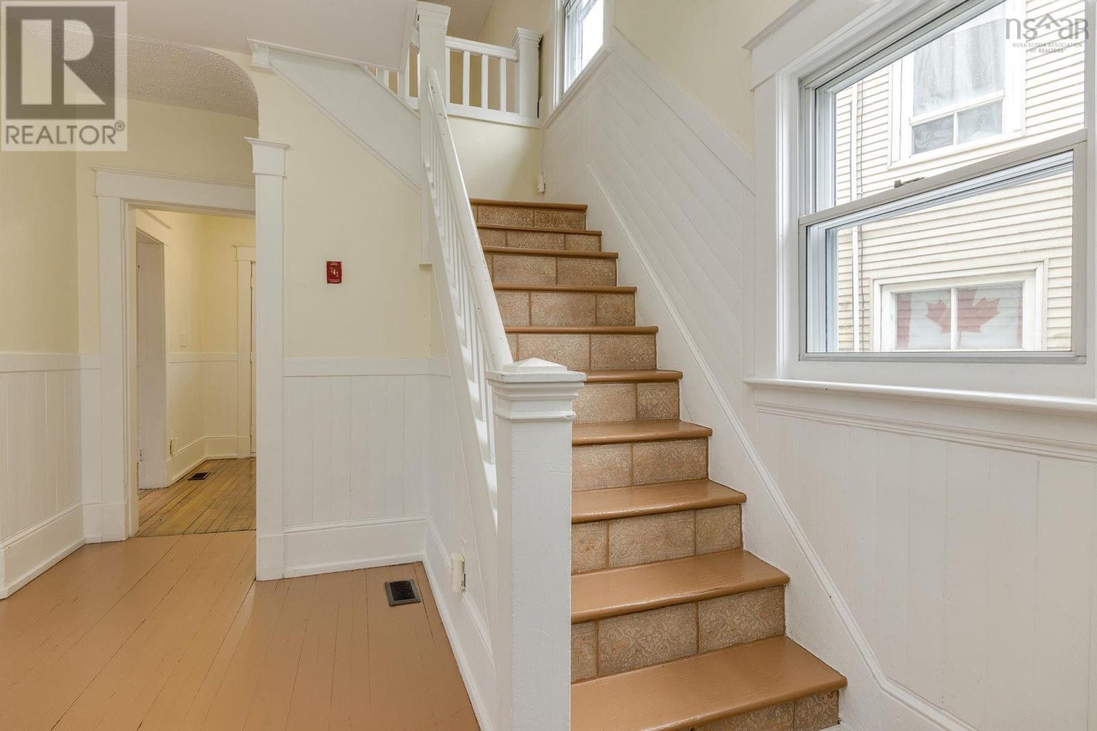 206 Pleasant Street, Dartmouth, Nova Scotia  B2Y 3R6 - Photo 41 - 202611332