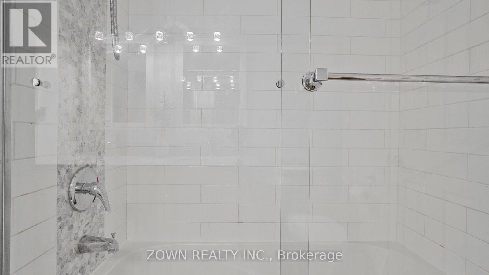 26 - 2065 Amherst Heights Court, Burlington, Ontario  L7P 4R6 - Photo 19 - W13153552