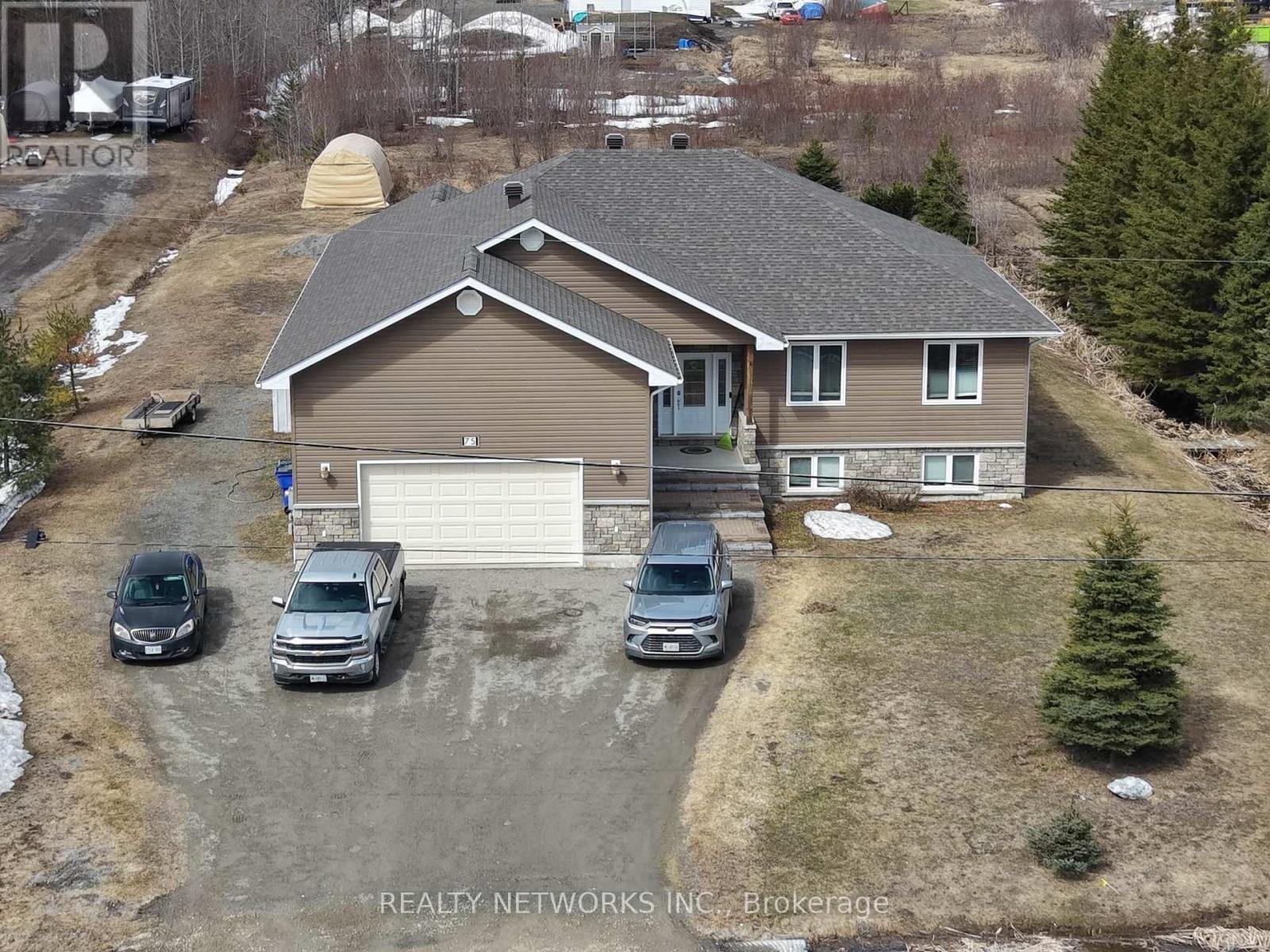 75 Emerald Street, Timmins, Ontario  P4R 1N3 - Photo 1 - T13154176