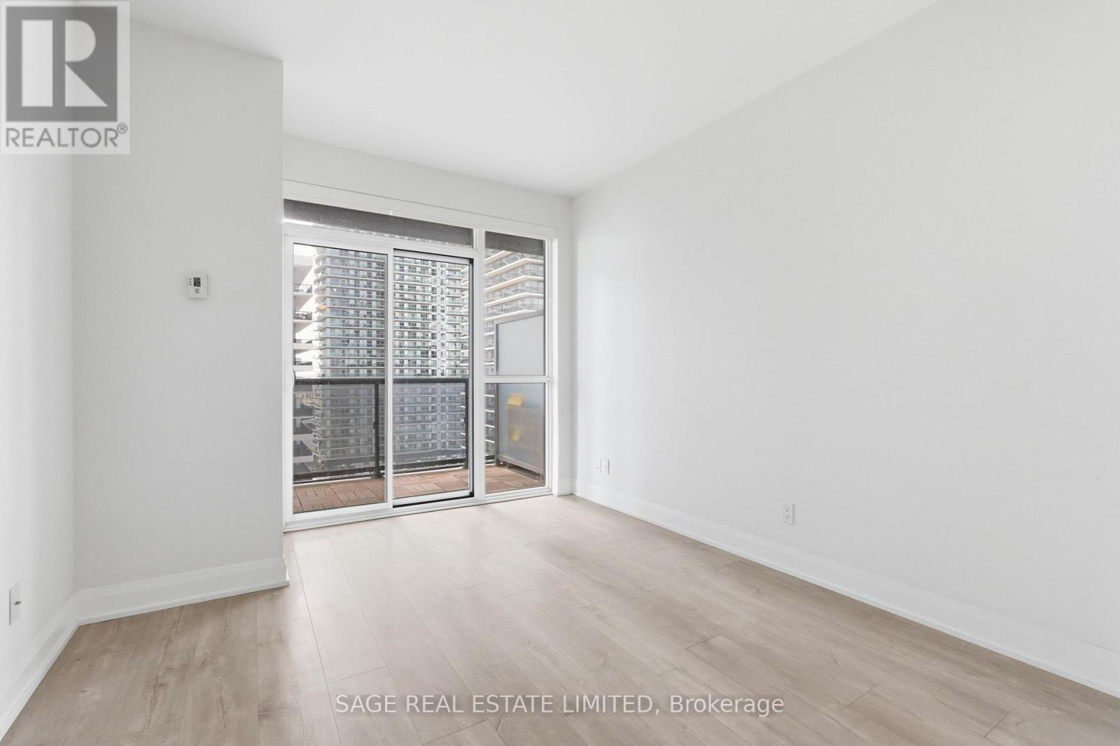 1407 - 110 Marine Parade Drive, Toronto, Ontario M8V 0A3 - Photo 6 - W13146564