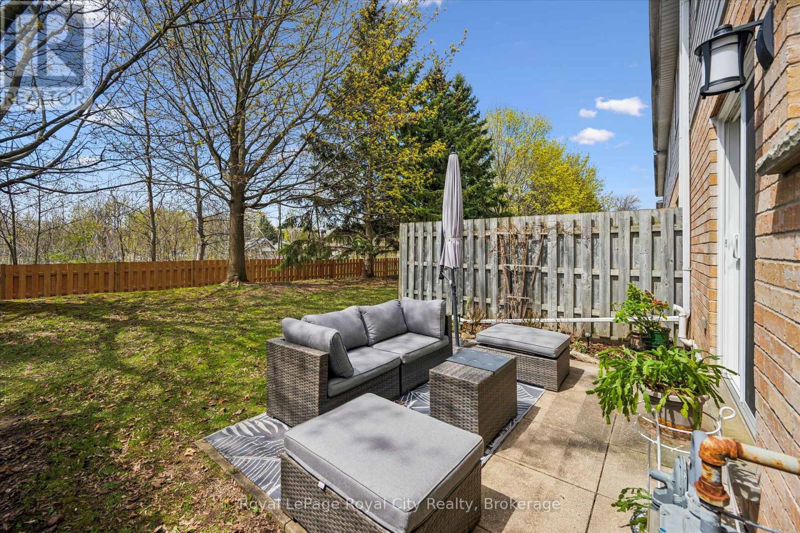 24 - 240 LONDON ROAD W, Guelph, Ontario