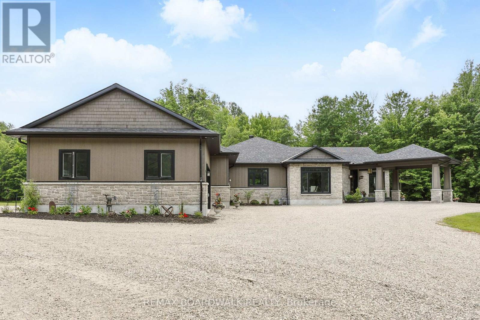 1155 Ebbs Bay Road, Drummond/north Elmsley, Ontario  K7C 0C5 - Photo 4 - X13154202