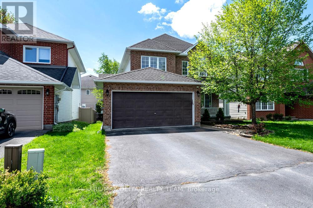46 Birchfield Ave,  Avenue, Ottawa, Ontario  K2M 2N5 - Photo 2 - X13154316