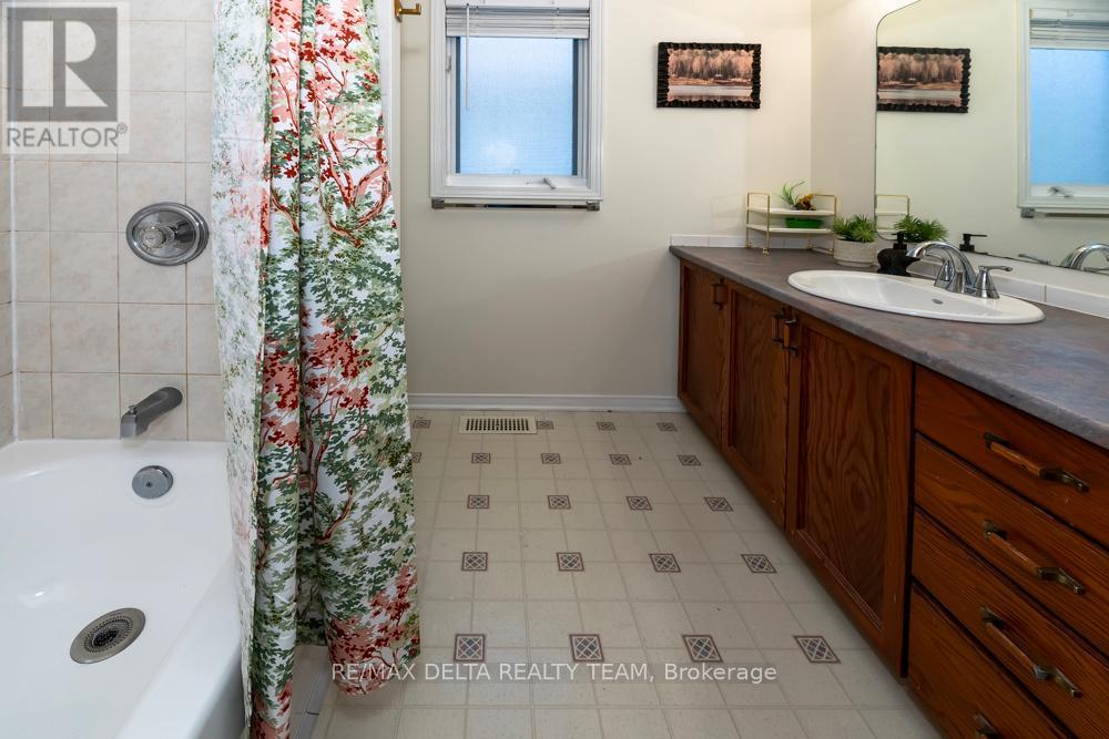 46 Birchfield Ave,  Avenue, Ottawa, Ontario  K2M 2N5 - Photo 29 - X13154316