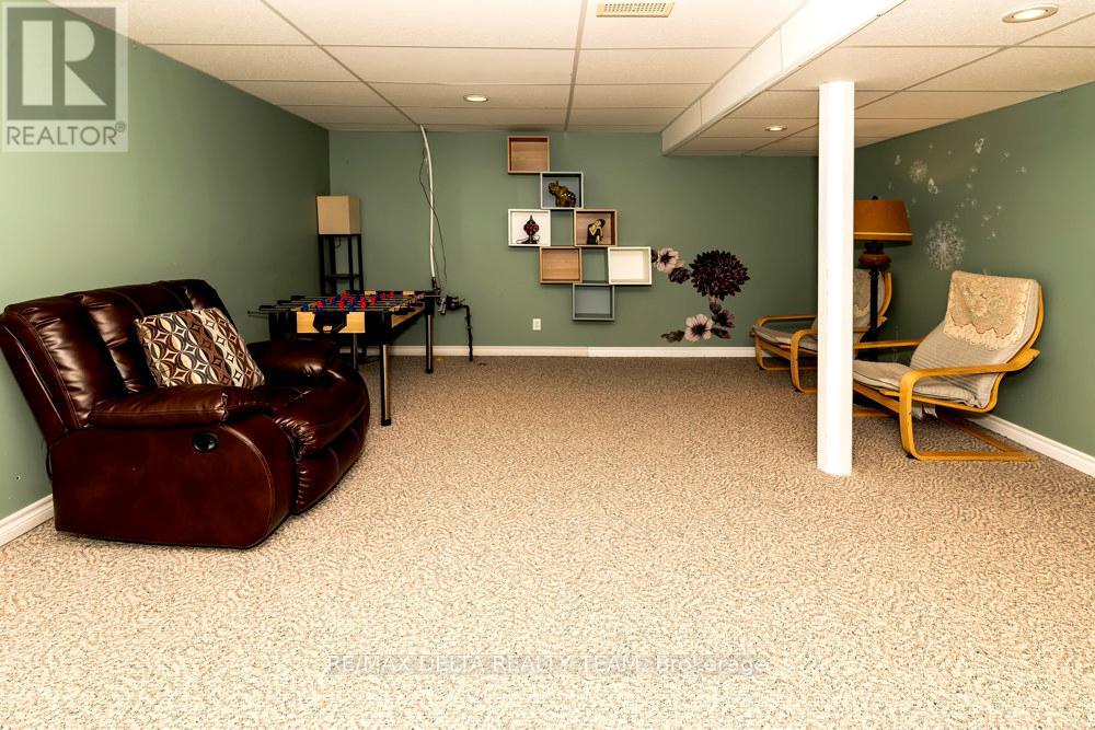 46 Birchfield Ave,  Avenue, Ottawa, Ontario  K2M 2N5 - Photo 34 - X13154316