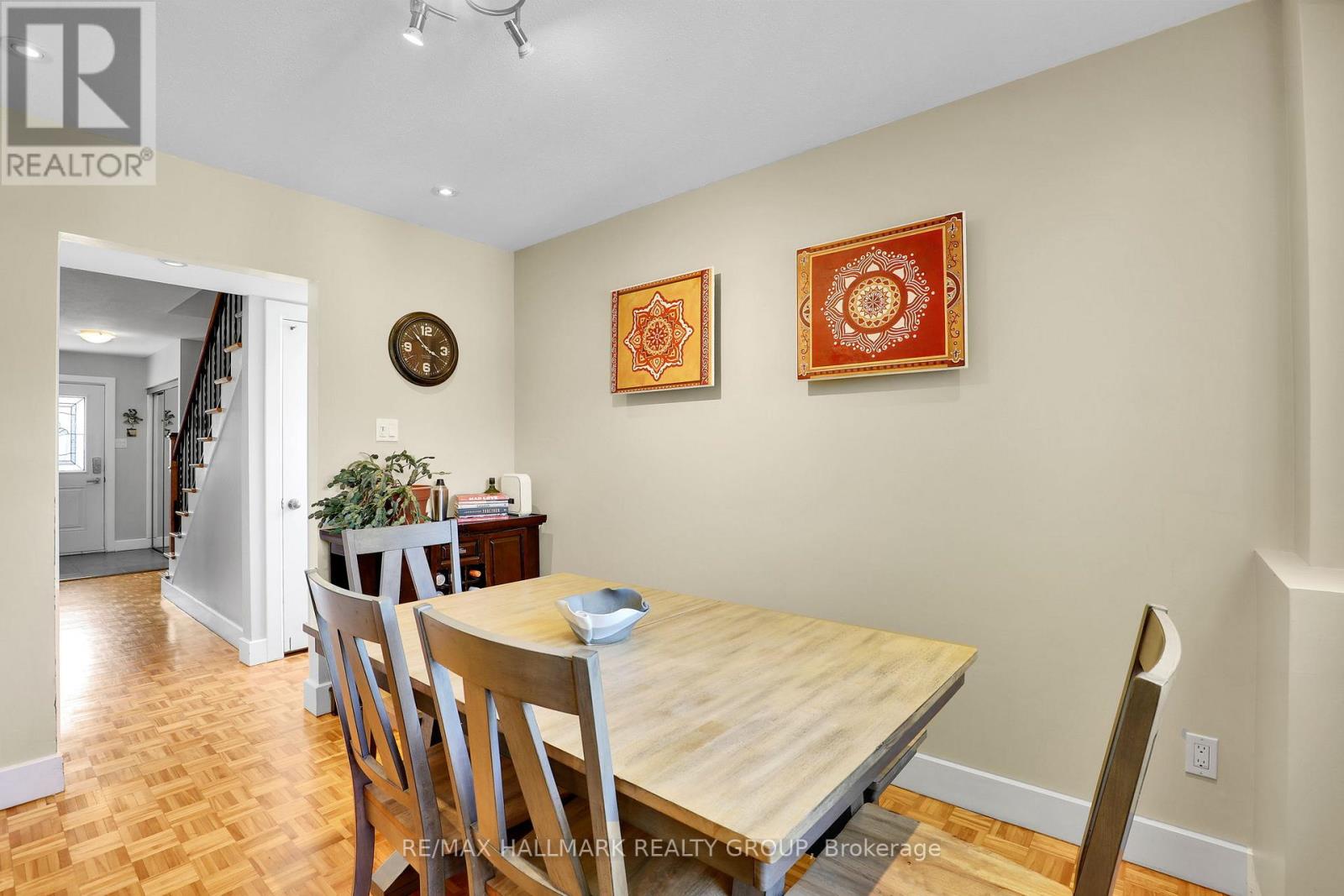 123 Mcclellan Road, Ottawa, Ontario  K2H 5V7 - Photo 12 - X13154366