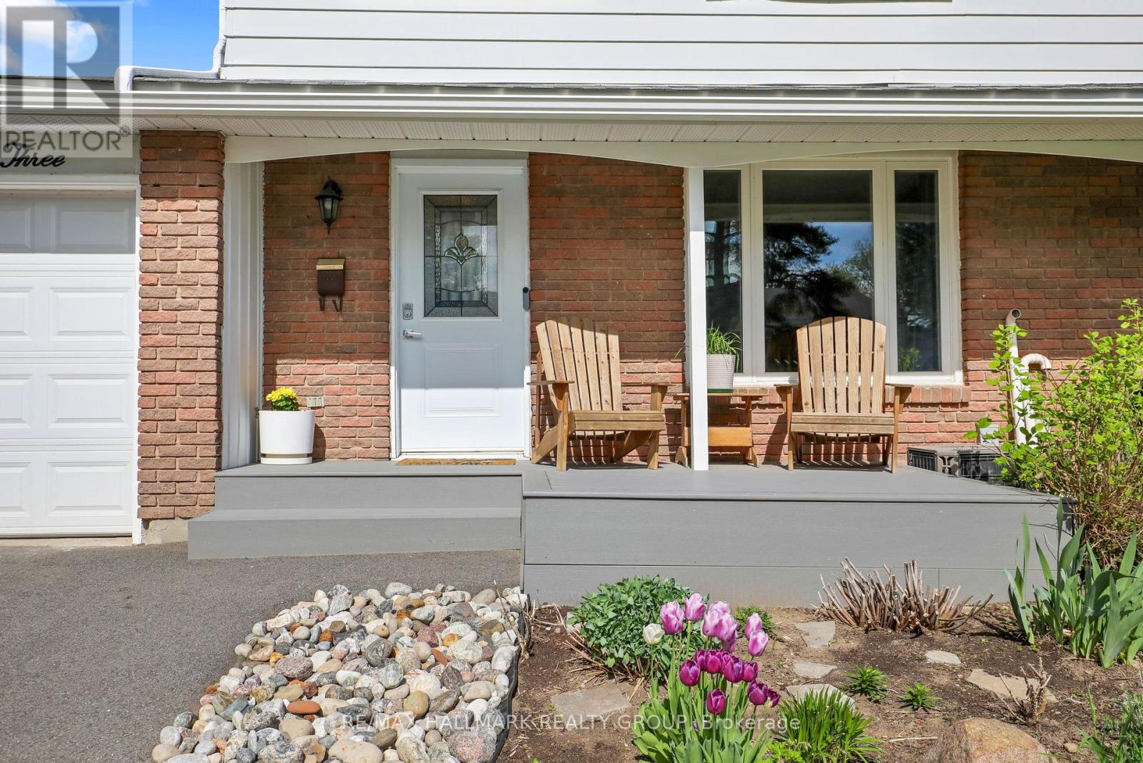 123 Mcclellan Road, Ottawa, Ontario  K2H 5V7 - Photo 3 - X13154366