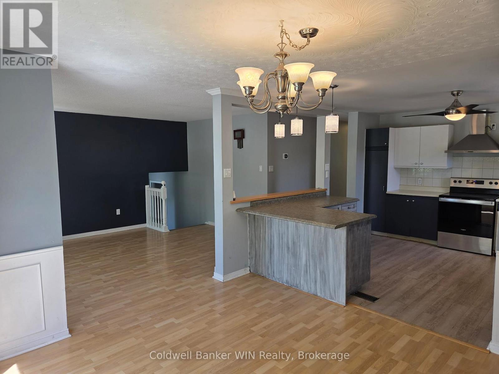 103 Melissa Crescent, Wellington North, Ontario  N0G 2L3 - Photo 11 - X13040006
