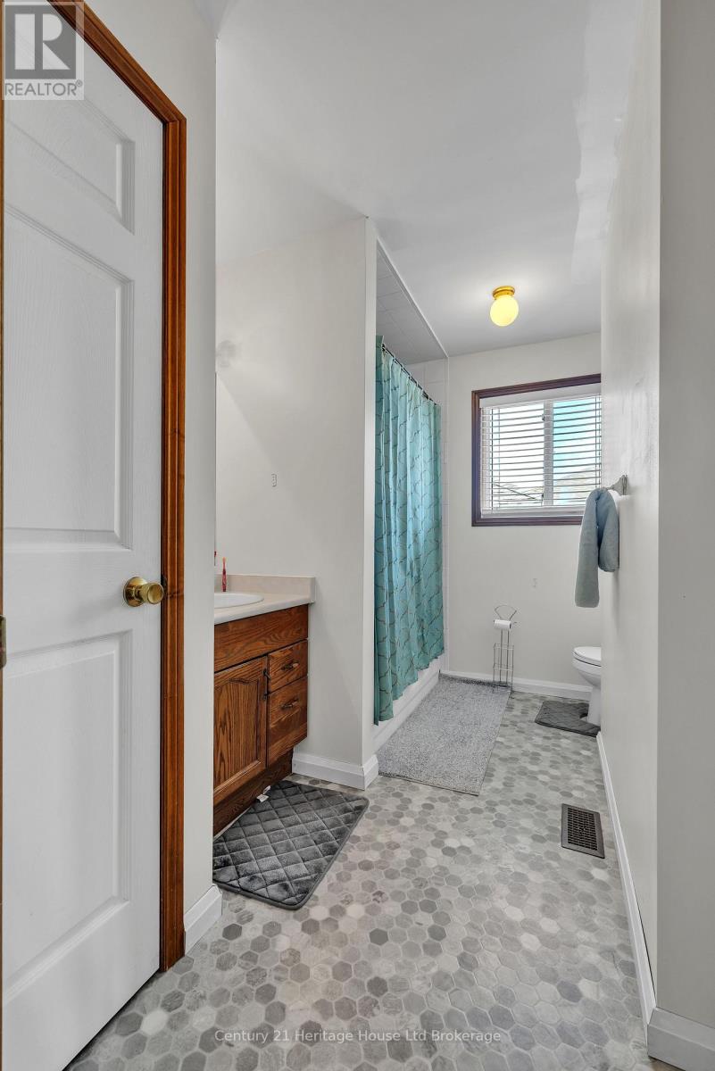 7 Kara Lane, Tillsonburg, Ontario  N4G 5M2 - Photo 12 - X13154224