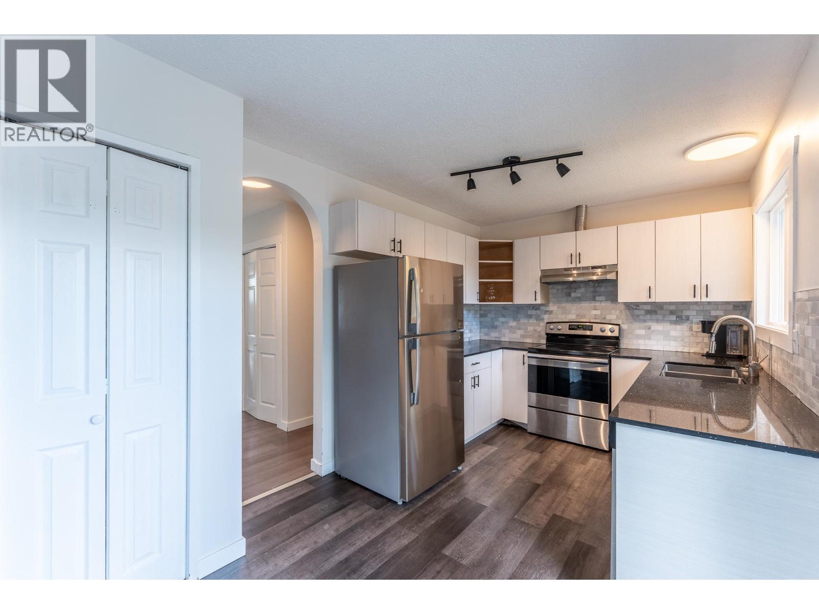 2909 Pinewood Avenue, Prince George, British Columbia  V2N 1H8 - Photo 16 - R3126182
