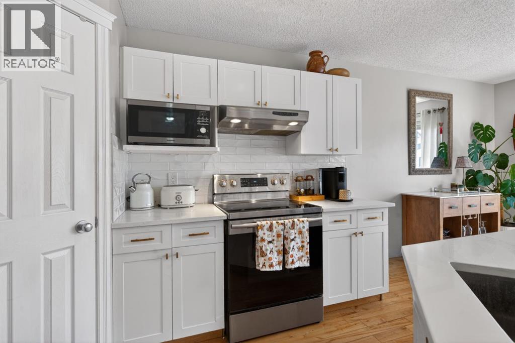 57 Bridlewood Manor SW, Calgary, Alberta  T2Y 3T4 - Photo 11 - A2311048