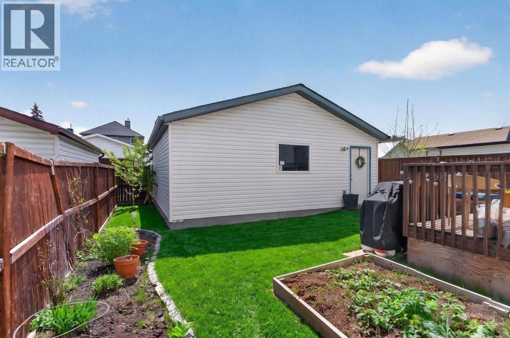 57 Bridlewood Manor SW, Calgary, Alberta  T2Y 3T4 - Photo 43 - A2311048