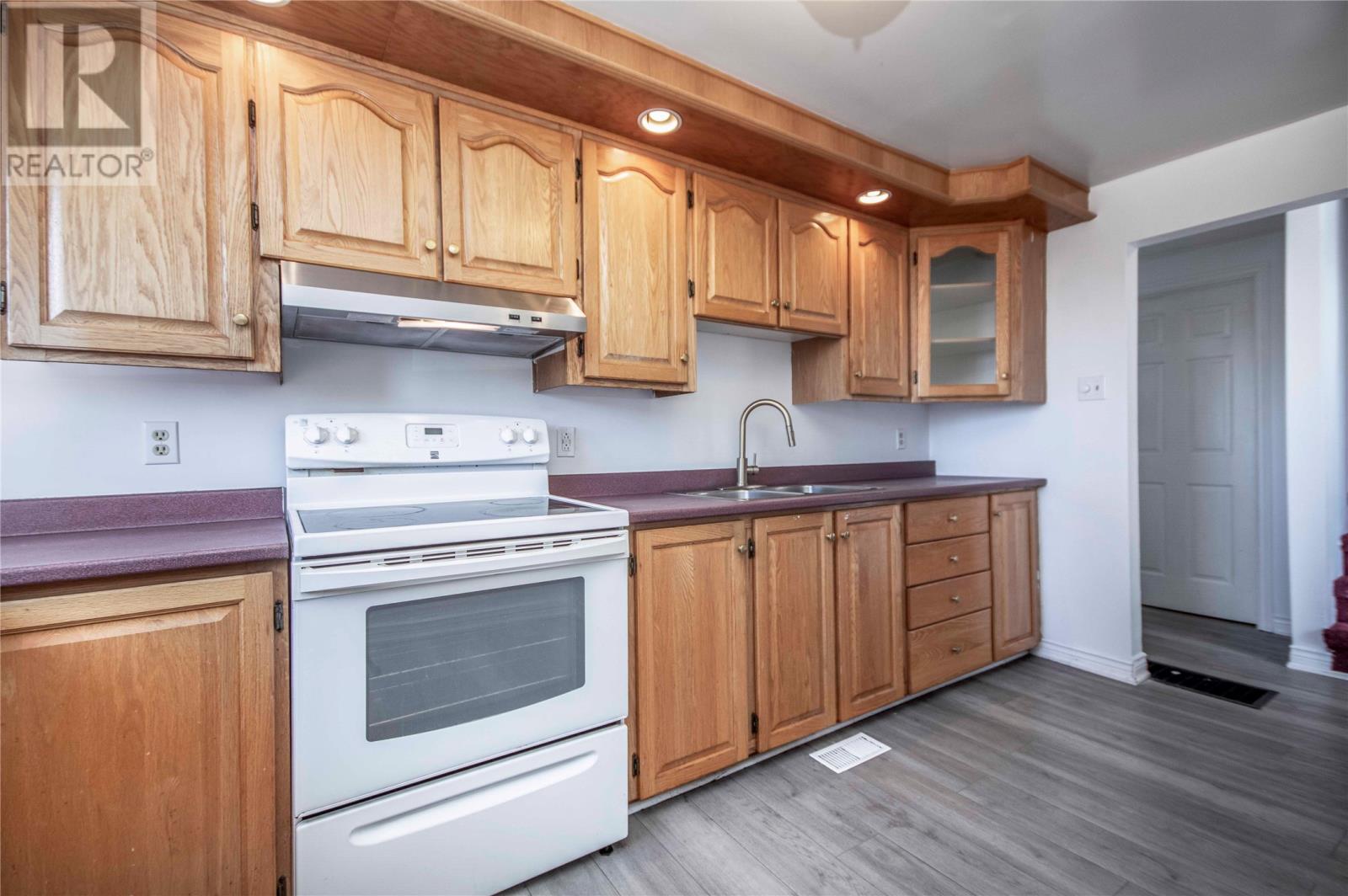 2 Dillon Crescent, St  John's, Newfoundland & Labrador  A0A 1J0 - Photo 9 - 1297801